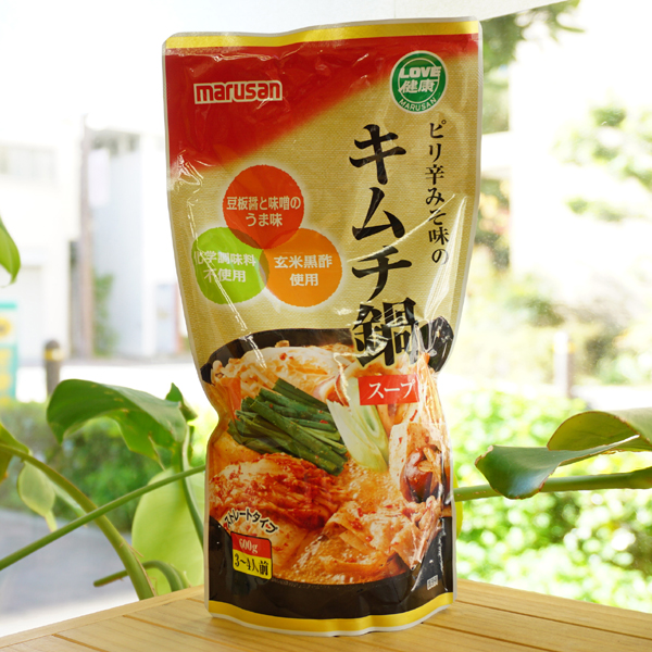 ピリ辛みそ味のキムチ鍋スープ(ストレートタイプ)/3~4人前【マルサン】