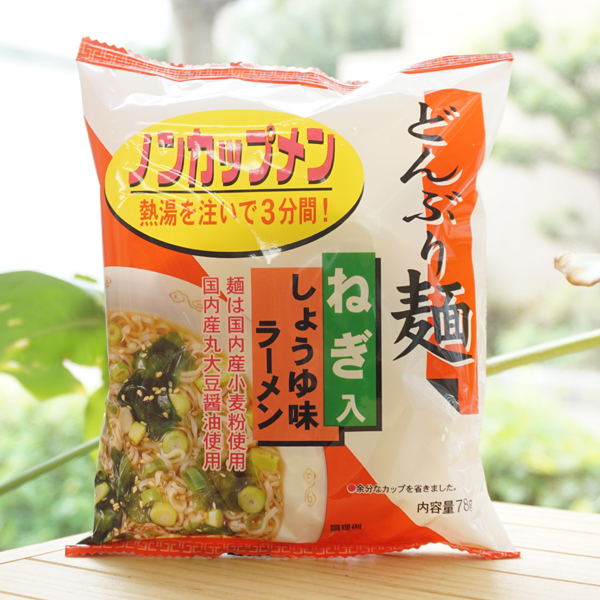 どんぶり麺(しょうゆ味ラーメン)/78g【トーエー食品】